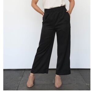 Only Child Cove Wide Leg Crop Pants (Sz M Petite / MP) High Rise Black Tencel